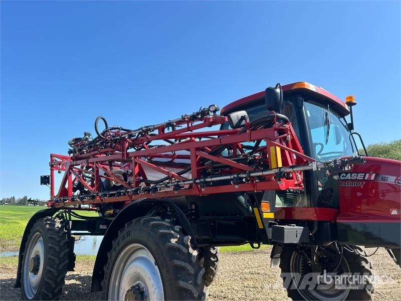 Case IH Patriot 3330 120 ft 4x4 High Clearance Self-Propel Irroratrici semoventi