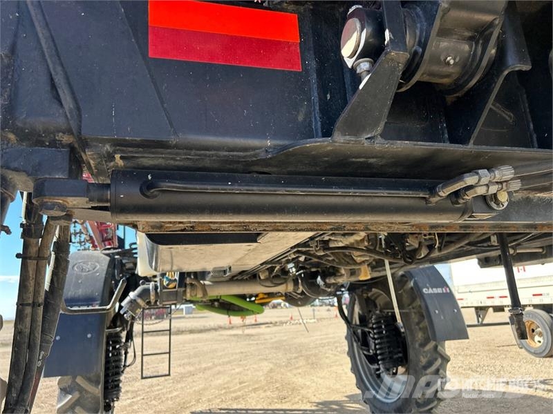 Case IH Patriot 3330 100 ft 4x4 High Clearance Self-Propel رشاشات ذاتية الحركة