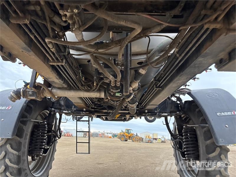 Case IH Patriot 3330 100 ft 4x4 High Clearance Self-Propel Itsekulkevat ruiskut