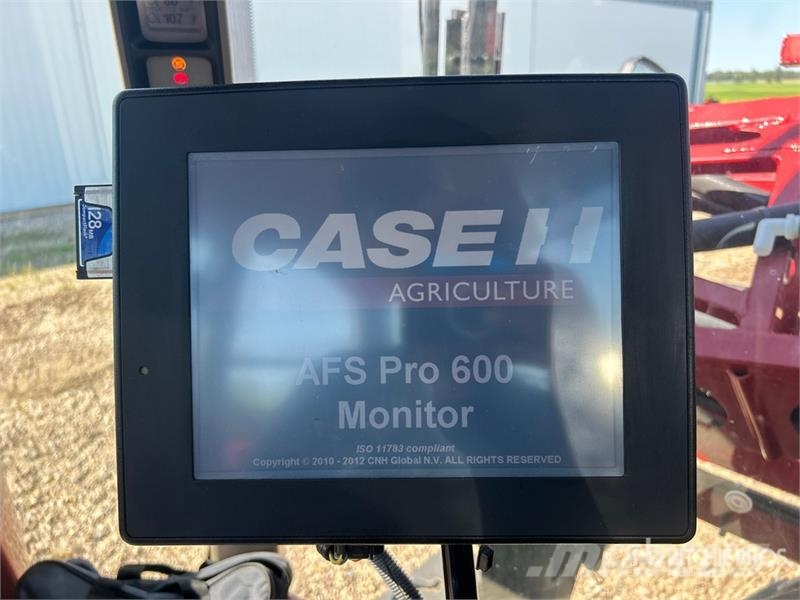 Case IH Patriot 3330 120 ft 4x4 High Clearance Self-Propel Irroratrici semoventi