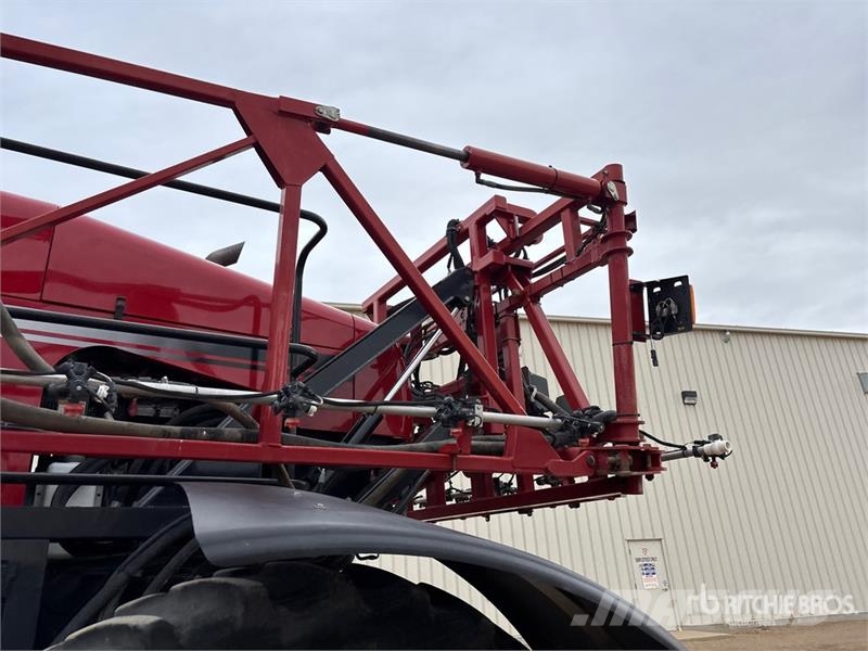 Case IH Patriot 3330 100 ft 4x4 High Clearance Self-Propel Itsekulkevat ruiskut