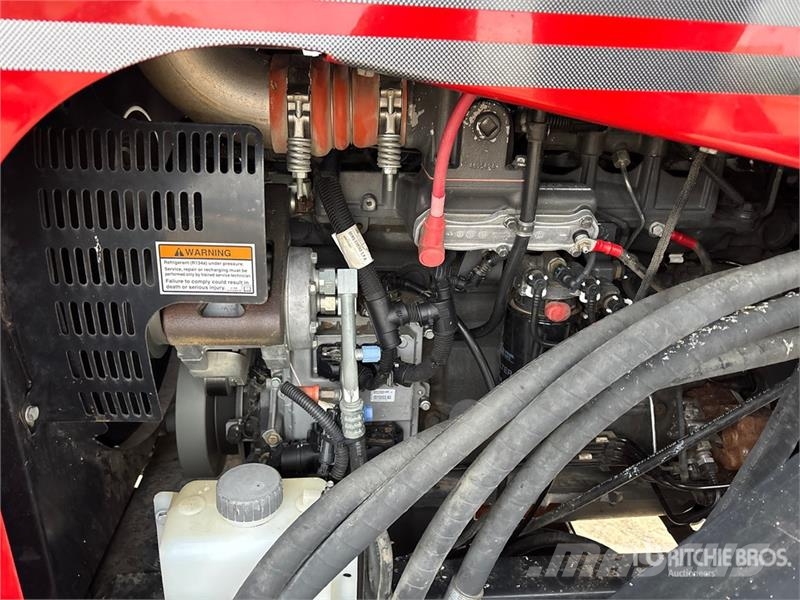 Case IH Patriot 3330 100 ft 4x4 High Clearance Self-Propel Itsekulkevat ruiskut