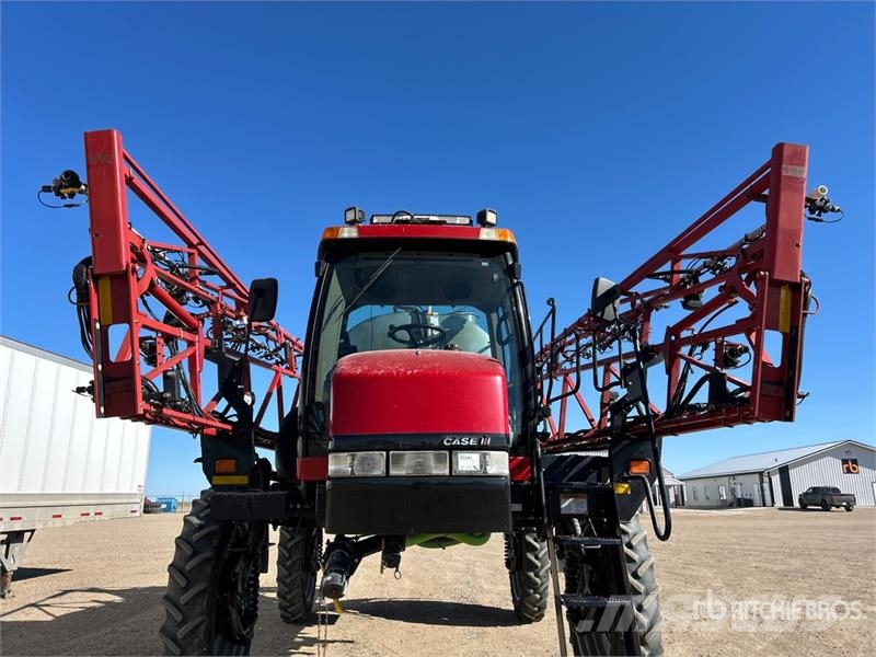 Case IH Patriot 3330 100 ft 4x4 High Clearance Self-Propel رشاشات ذاتية الحركة