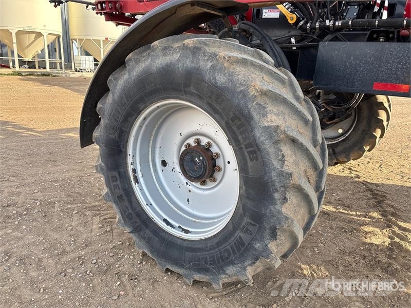 Case IH Patriot 4430 120 ft 4x4 High Clearance Self-Propel Self-propelled sprayers