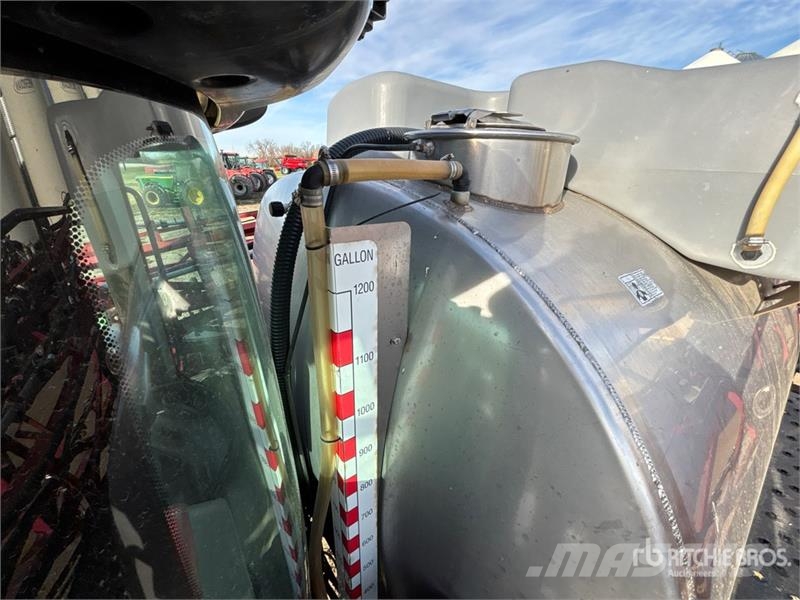 Case IH Patriot 4430 120 ft 4x4 High Clearance Self-Propel Self-propelled sprayers