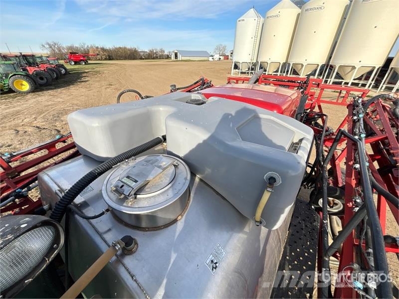 Case IH Patriot 4430 120 ft 4x4 High Clearance Self-Propel Self-propelled sprayers