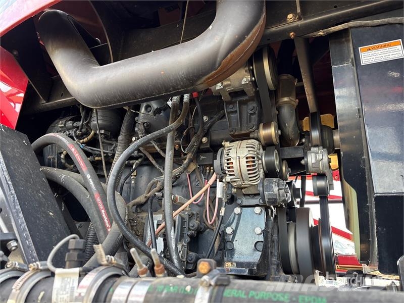 Case IH Patriot 4430 120 ft 4x4 High Clearance Self-Propel Self-propelled sprayers