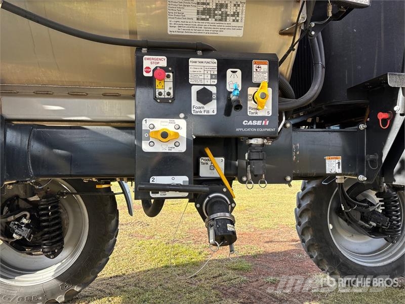 Case IH Patriot 4440 120 ft 4x4 High Clearance Self-Propel Samohodne škropilnice