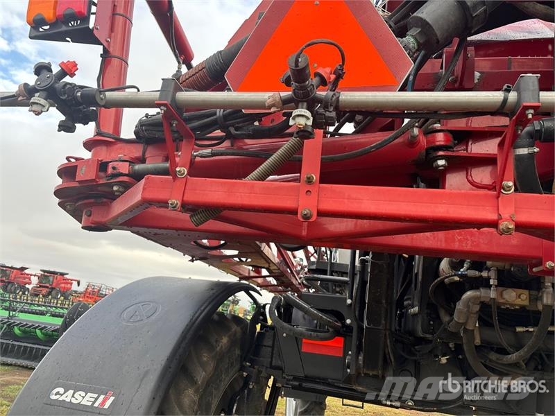 Case IH Patriot 4440 120 ft 4x4 High Clearance Self-Propel Samohodne škropilnice