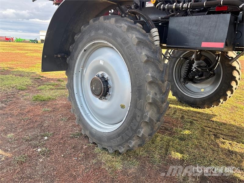 Case IH Patriot 4440 120 ft 4x4 High Clearance Self-Propel Samohodne škropilnice