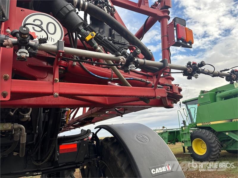 Case IH Patriot 4440 120 ft 4x4 High Clearance Self-Propel Samohodne škropilnice