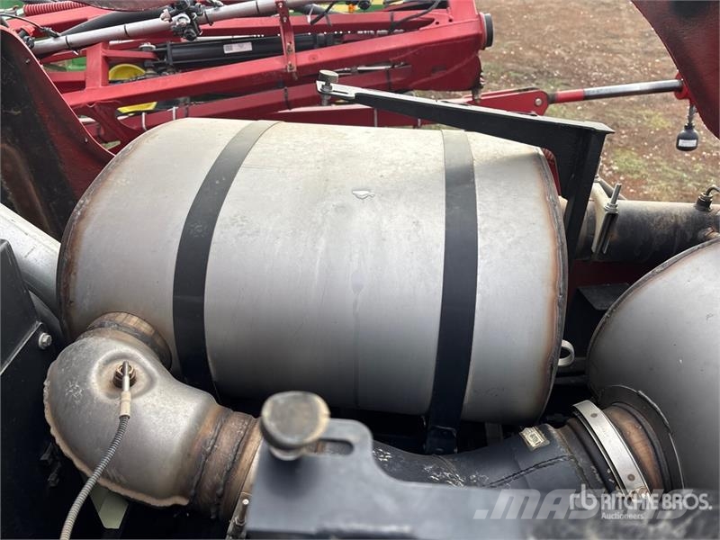 Case IH Patriot 4440 120 ft 4x4 High Clearance Self-Propel Samohodne škropilnice