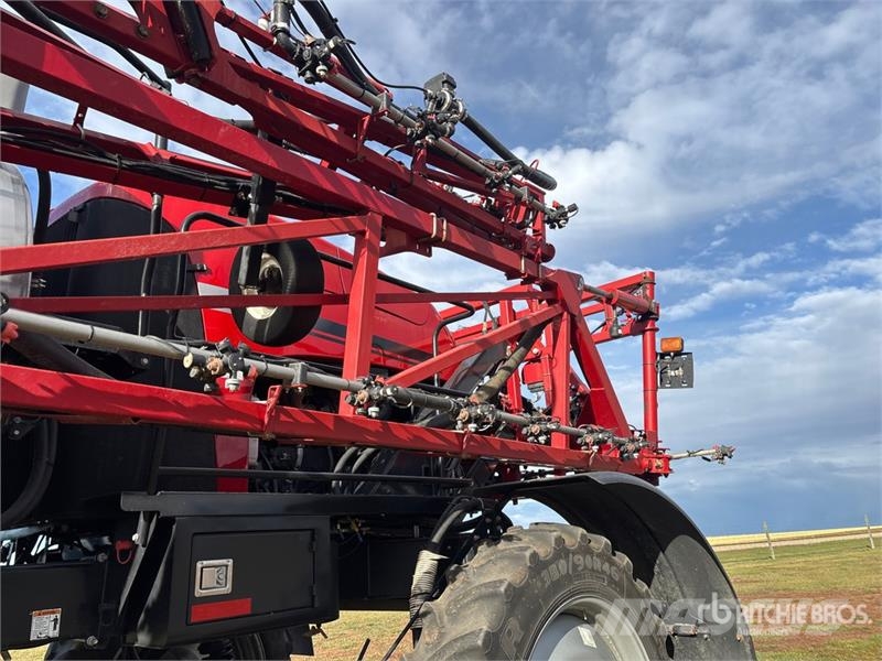 Case IH Patriot 4440 120 ft 4x4 High Clearance Self-Propel Samohodne škropilnice