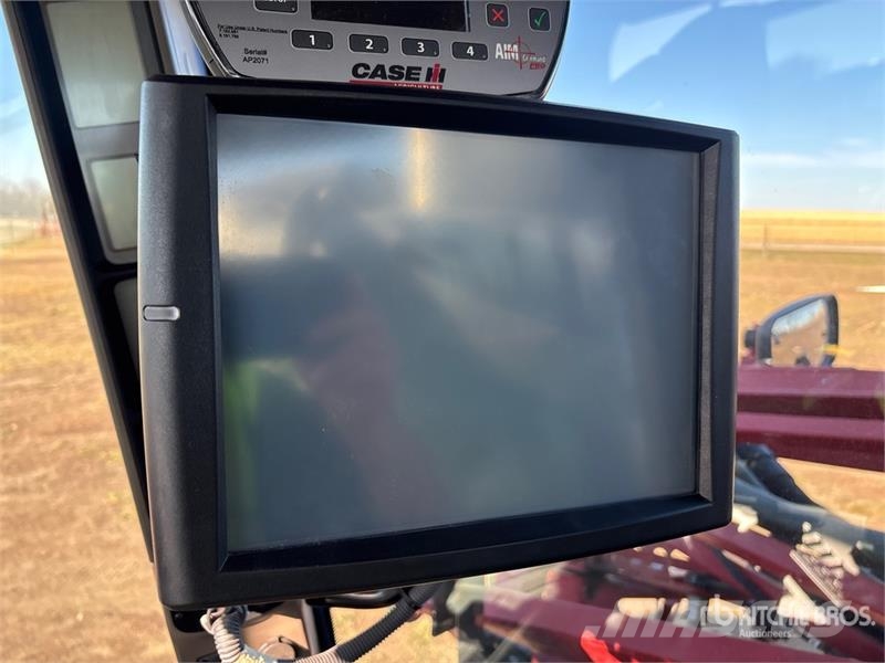 Case IH Patriot 4440 120 ft 4x4 High Clearance Self-Propel Self-propelled sprayers