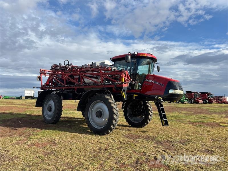 Case IH Patriot 4440 120 ft 4x4 High Clearance Self-Propel Samohodne škropilnice