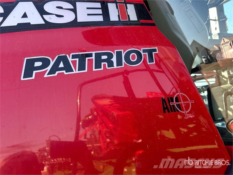 Case IH Patriot 4440 120 ft 4x4 High Clearance AIM Command Selbstfahrende Sprühgeräte