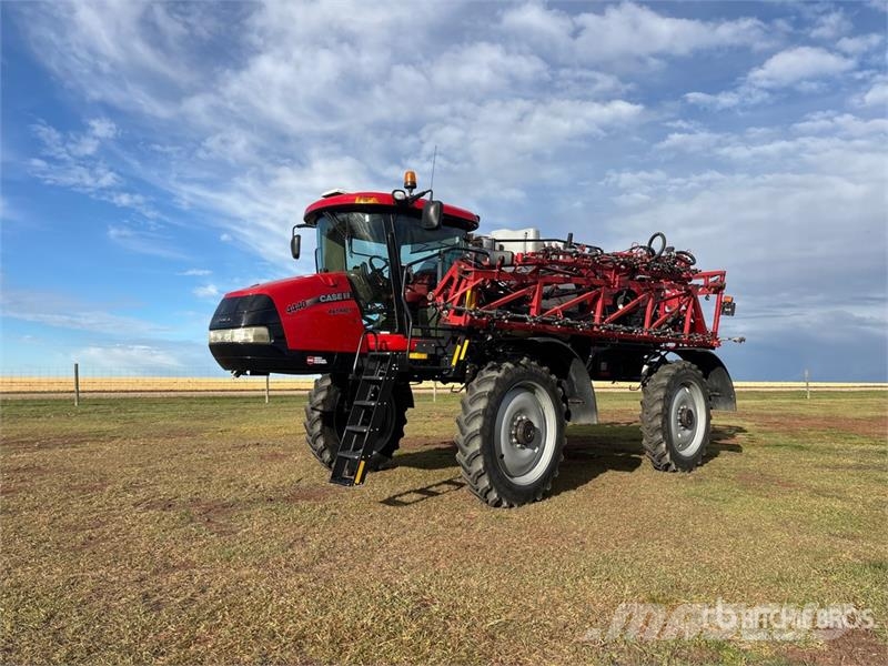 Case IH Patriot 4440 120 ft 4x4 High Clearance Self-Propel Samohodne škropilnice