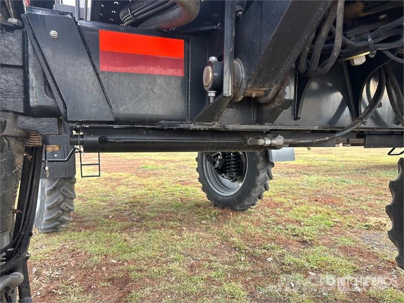 Case IH Patriot 4440 120 ft 4x4 High Clearance Self-Propel Samohodne škropilnice