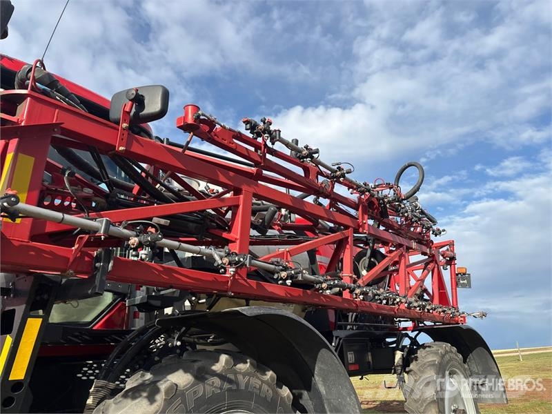 Case IH Patriot 4440 120 ft 4x4 High Clearance Self-Propel Samohodne škropilnice