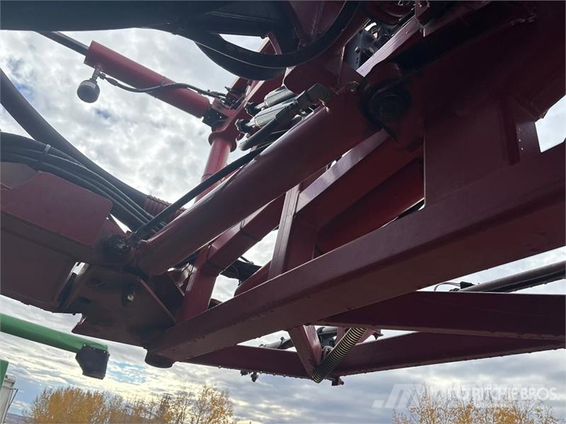 Case IH Patriot 4440 120 ft 4x4 High Clearance Self-Propel Samohodne škropilnice