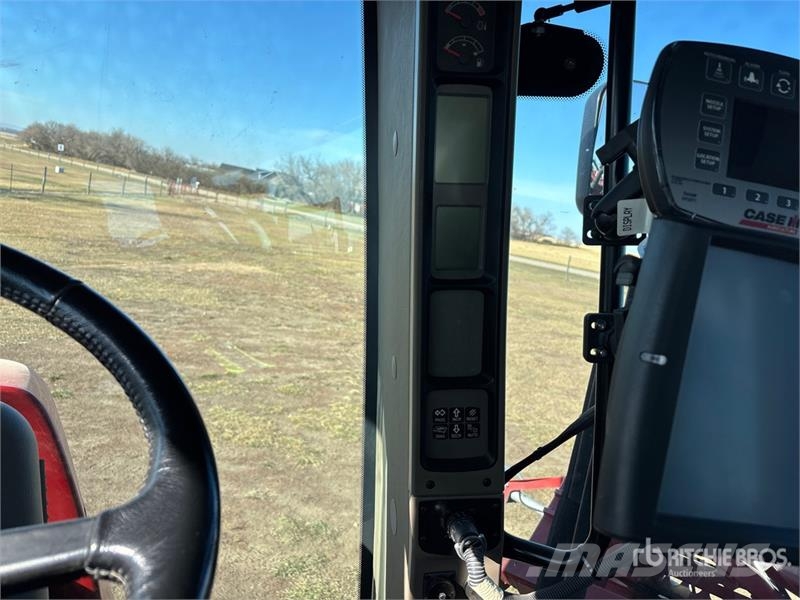 Case IH Patriot 4440 120 ft 4x4 High Clearance Self-Propel Self-propelled sprayers