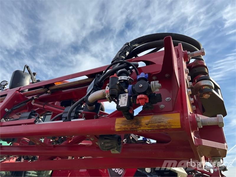 Case IH Patriot 4450 120 ft 4x4 High Clearance Self-Propel Self-propelled sprayers