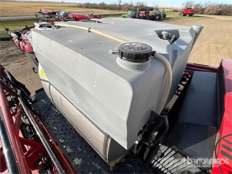 Case IH Patriot 4450 120 ft 4x4 High Clearance Self-Propel Self-propelled sprayers
