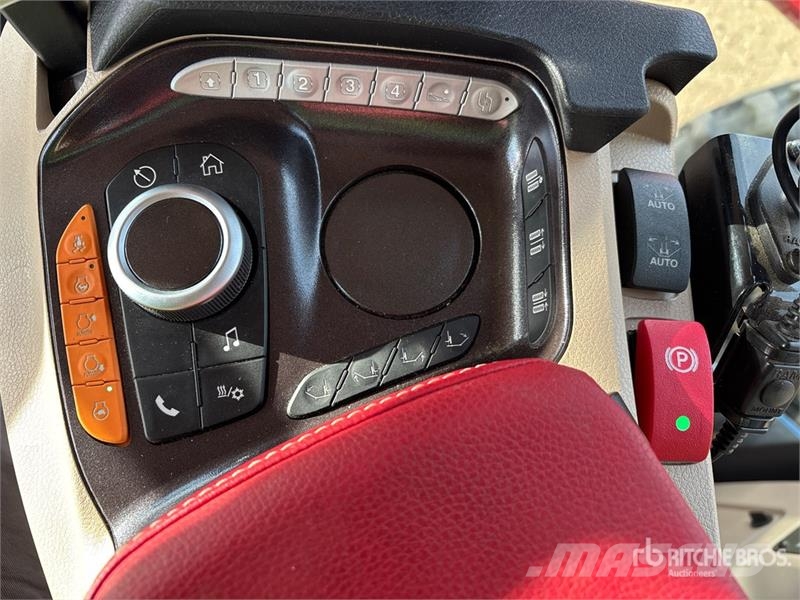 Case IH Patriot 4450 120 ft 4x4 High Clearance Self-Propel Self-propelled sprayers