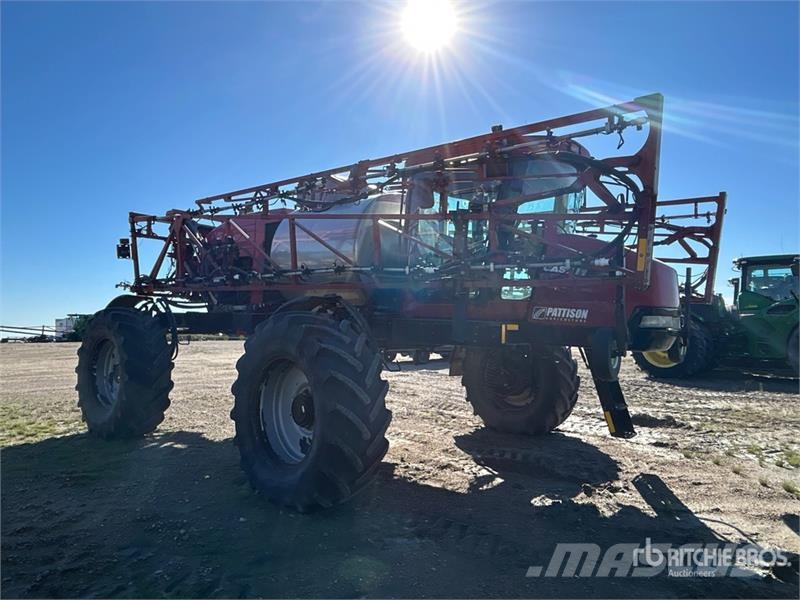 Case IH Patriot SPX 4420 100 ft High Clearance Self-Propel Samohodne škropilnice