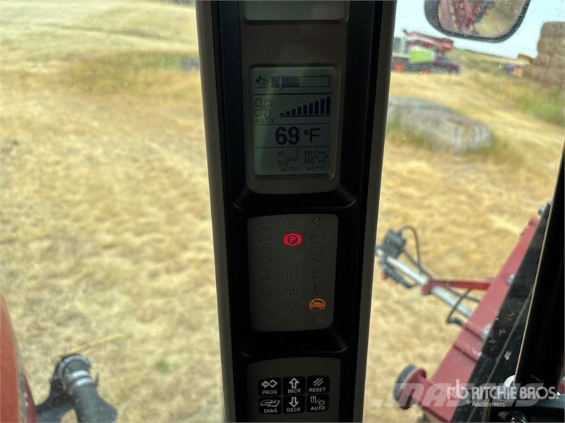Case IH Patroit 4440 120 ft 4x4 High Clearance Self-Propel رشاشات ذاتية الحركة