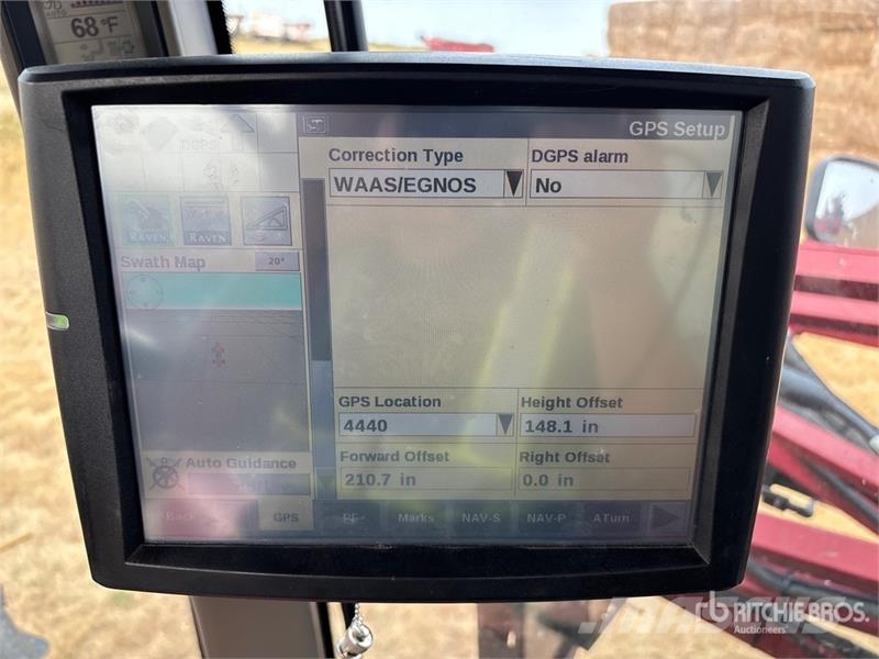 Case IH Patroit 4440 120 ft 4x4 High Clearance Self-Propel رشاشات ذاتية الحركة