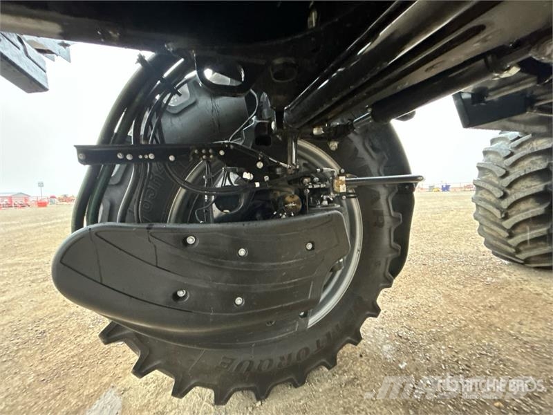 Case IH Patroit 4450 135 ft 4x4 High Clearance Self-Propel Samohodne prskalice