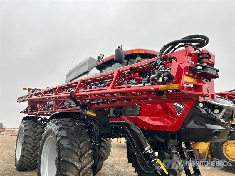 Case IH Patroit 4450 135 ft 4x4 High Clearance Self-Propel Samohodne prskalice