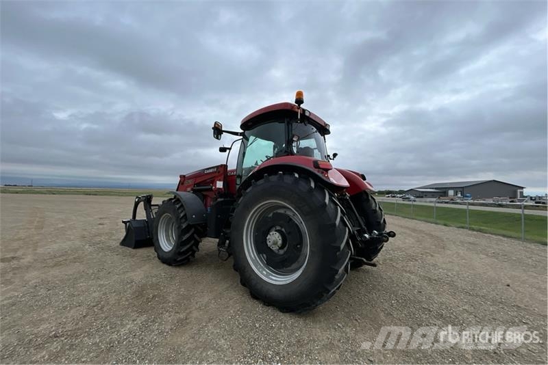 Case IH Puma 170 4WD Tractor Tractoare