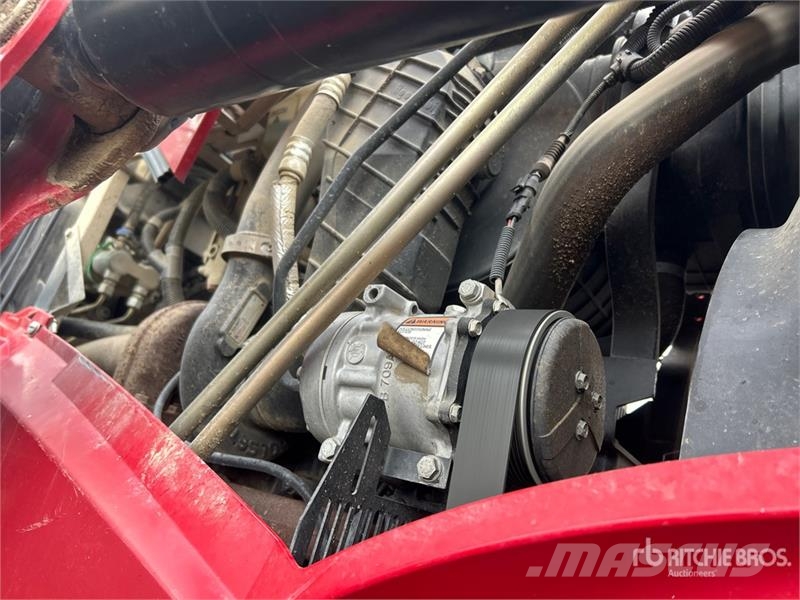 Case IH Puma 170 4WD Tractor Tractoare