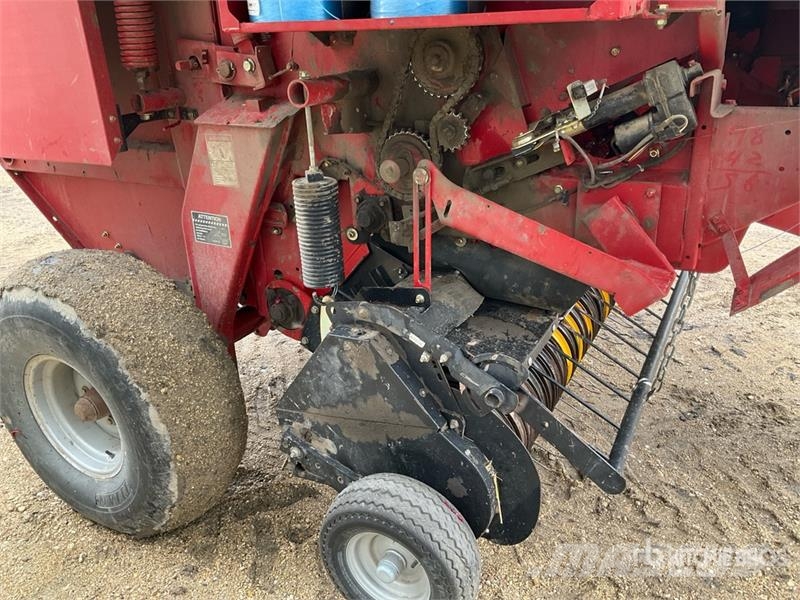 Case IH RBX562 Round Baler 圆捆打捆机