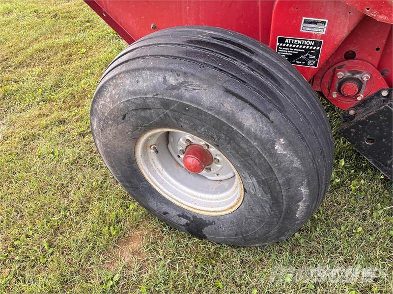 Case IH RBX562 Round Baler محزمات مستديرة
