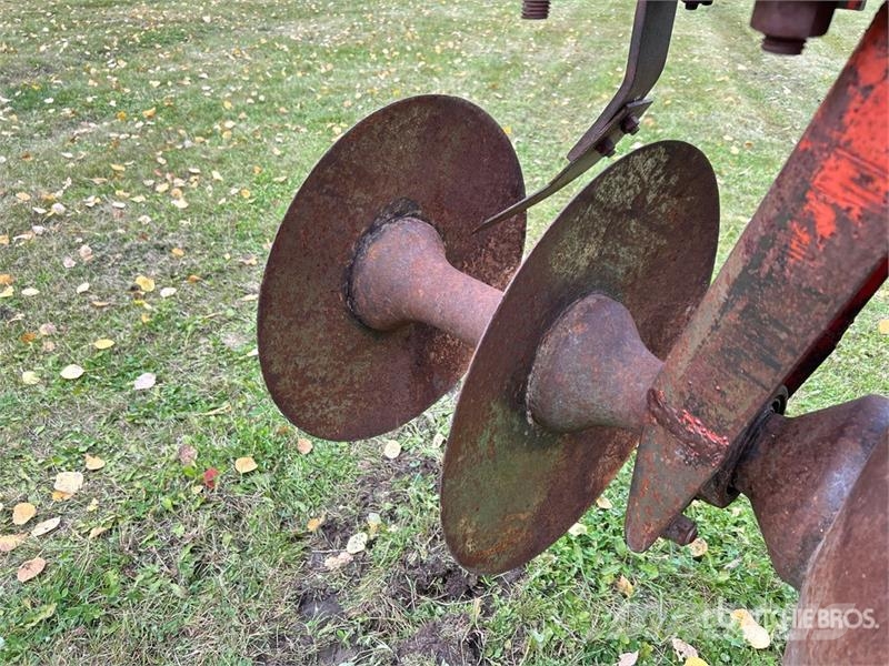 Case IH RPS 11 ft Offset Breaking Disc Tanierové brány