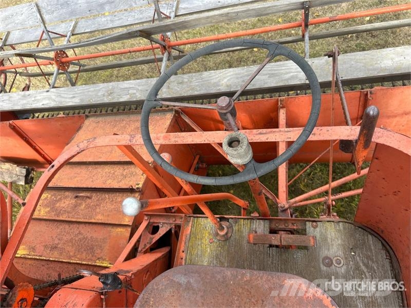 Case IH SP 12 Combine Harvester Kombajni