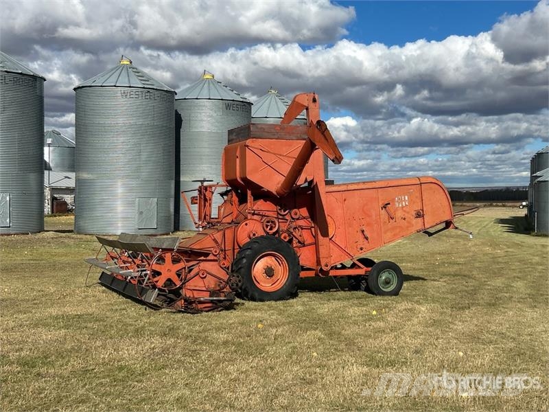 Case IH SP 12 Combine Harvester Kombajni