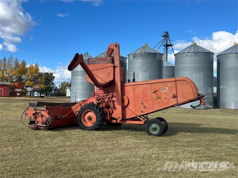 Case IH SP 12 Combine Harvester Kombajni
