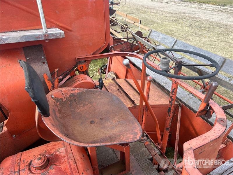 Case IH SP 12 Combine Harvester Kombajni