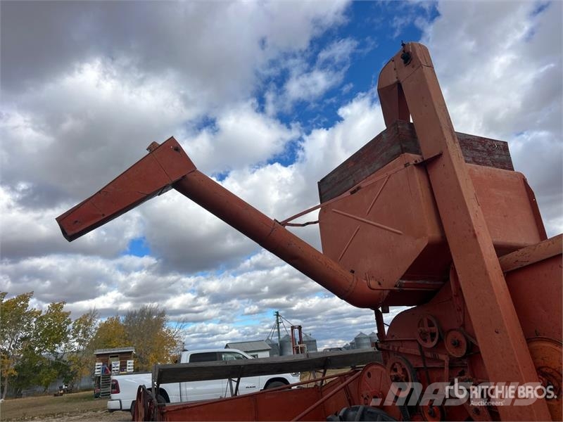 Case IH SP 12 Combine Harvester Kombajni
