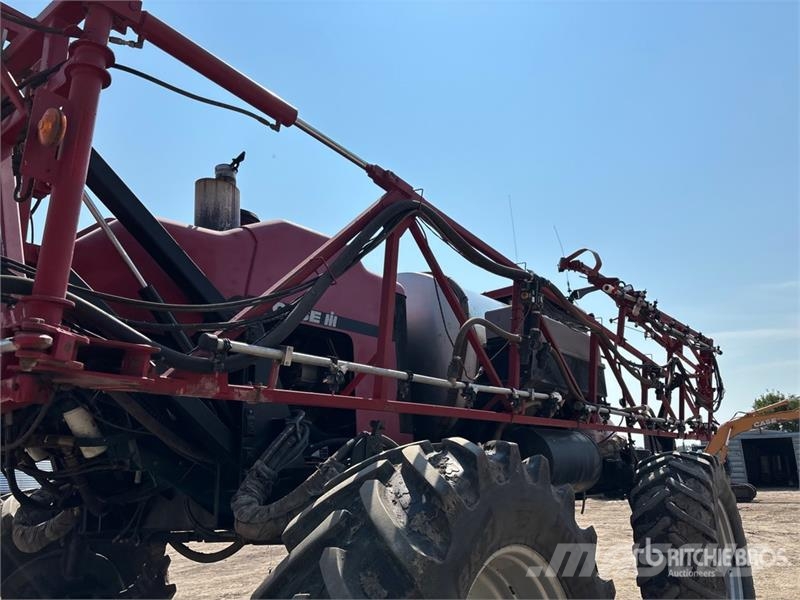 Case IH SPX4260 90 ft High Clearance Self-Propelled Spraye Zelfrijdende spuitmachines