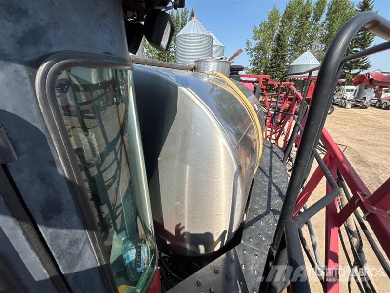 Case IH SPX4260 90 ft High Clearance Self-Propelled Spraye Zelfrijdende spuitmachines