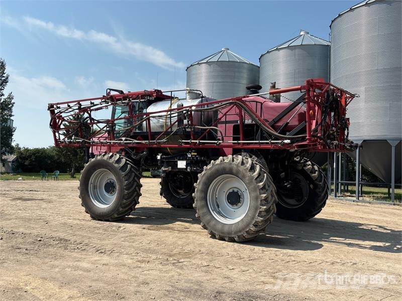 Case IH SPX4260 90 ft High Clearance Self-Propelled Spraye Zelfrijdende spuitmachines