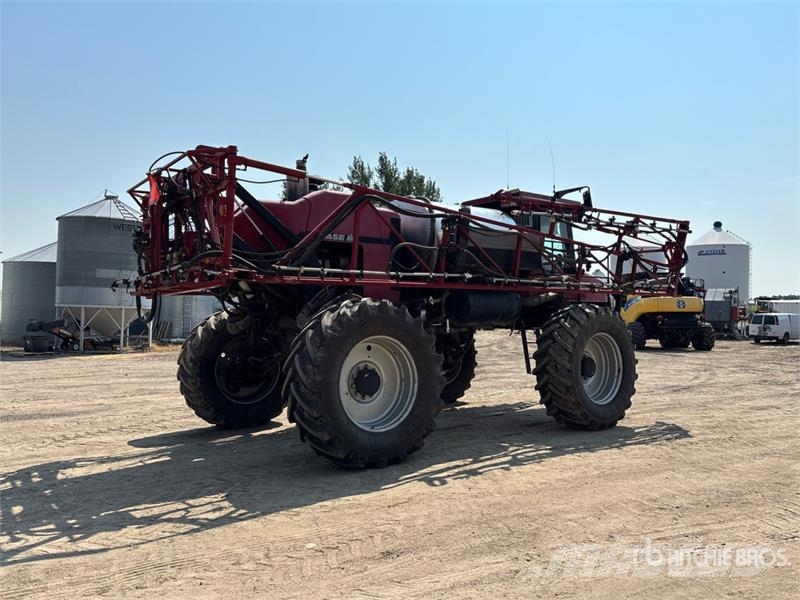 Case IH SPX4260 90 ft High Clearance Self-Propelled Spraye Zelfrijdende spuitmachines
