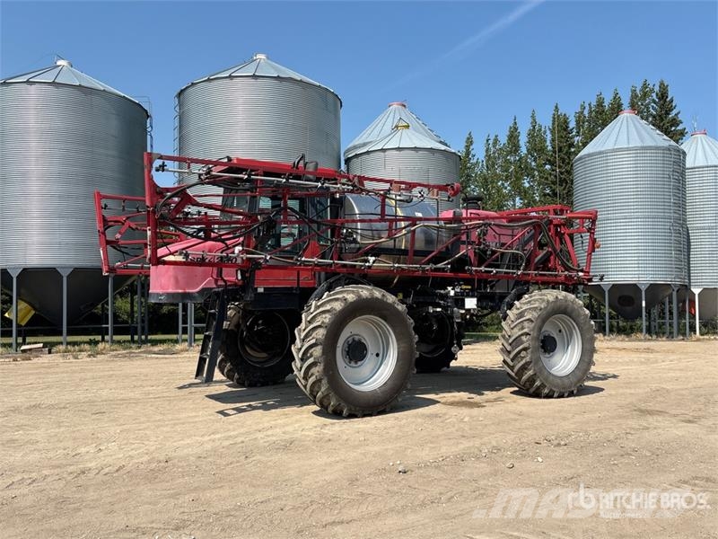 Case IH SPX4260 90 ft High Clearance Self-Propelled Spraye Zelfrijdende spuitmachines