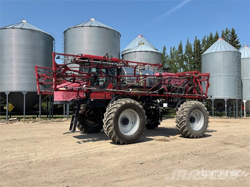 Case IH SPX4260 90 ft High Clearance Self-Propelled Spraye Zelfrijdende spuitmachines