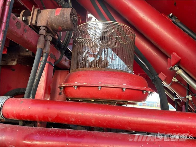 Case IH Titan 4530 70 ft Air Boom 4x2 Floater Fertilizer A Esparcidoras de minerales